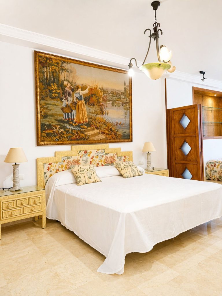 047287f897ce8c7779e5babe4c061e1a - 13