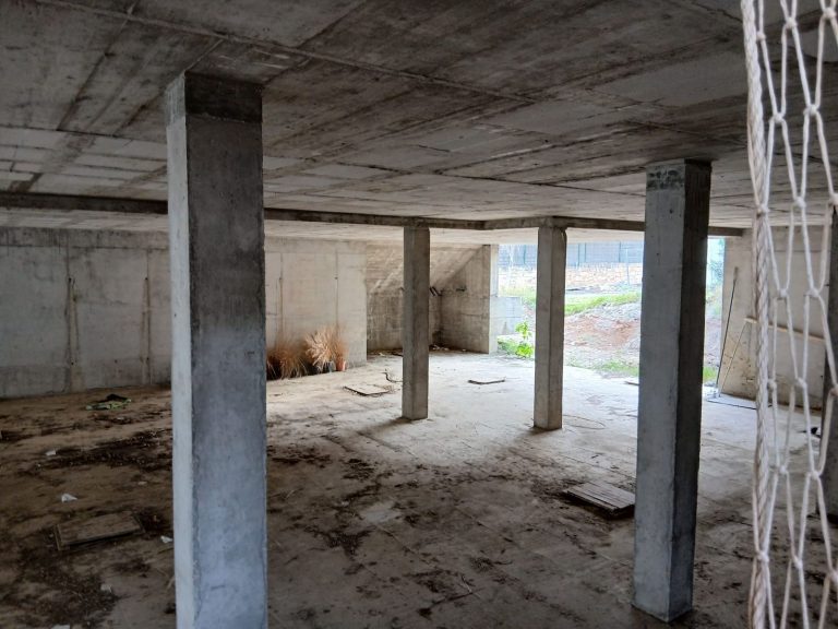 04ddecc0de39bec1d561e2a9d52d5ada - 11