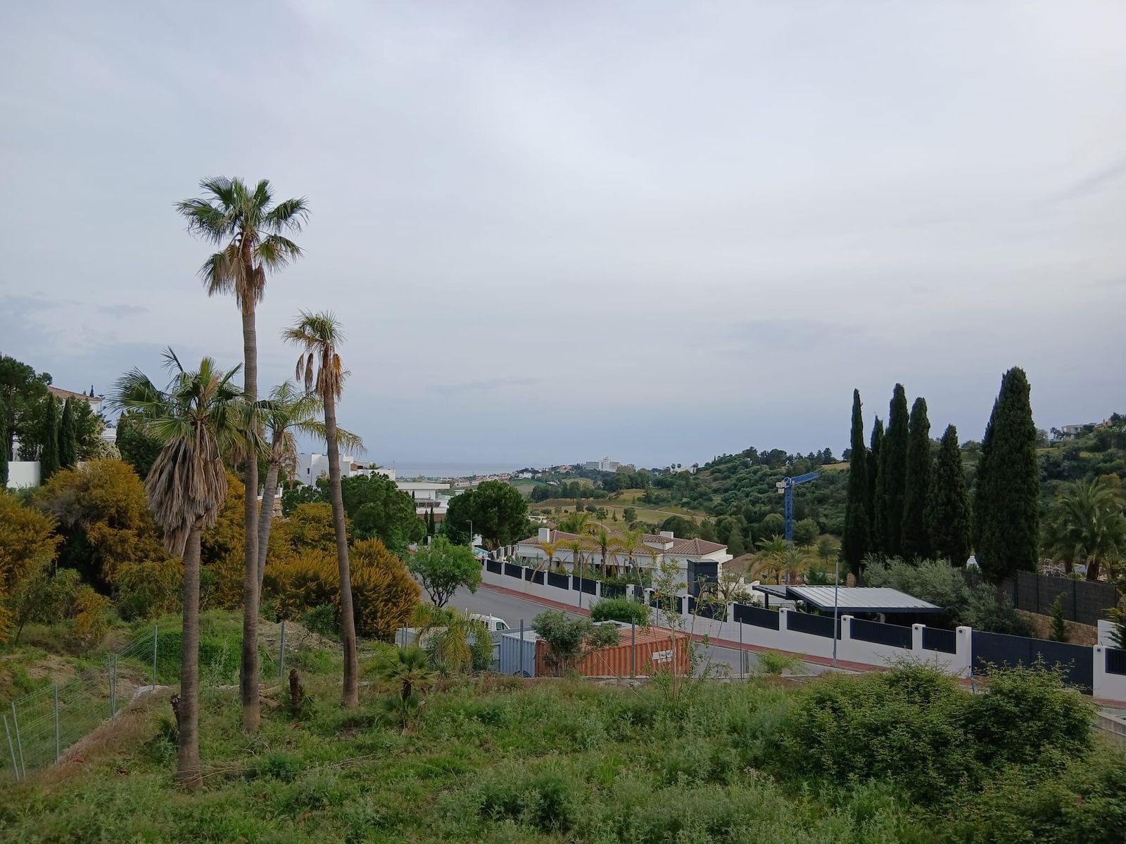 04ddecc0de39bec1d561e2a9d52d5ada - 12