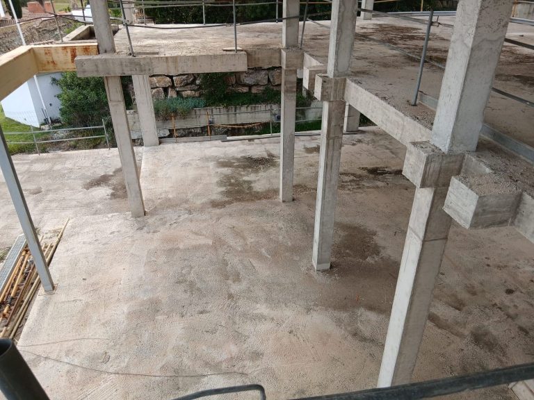 04ddecc0de39bec1d561e2a9d52d5ada - 5