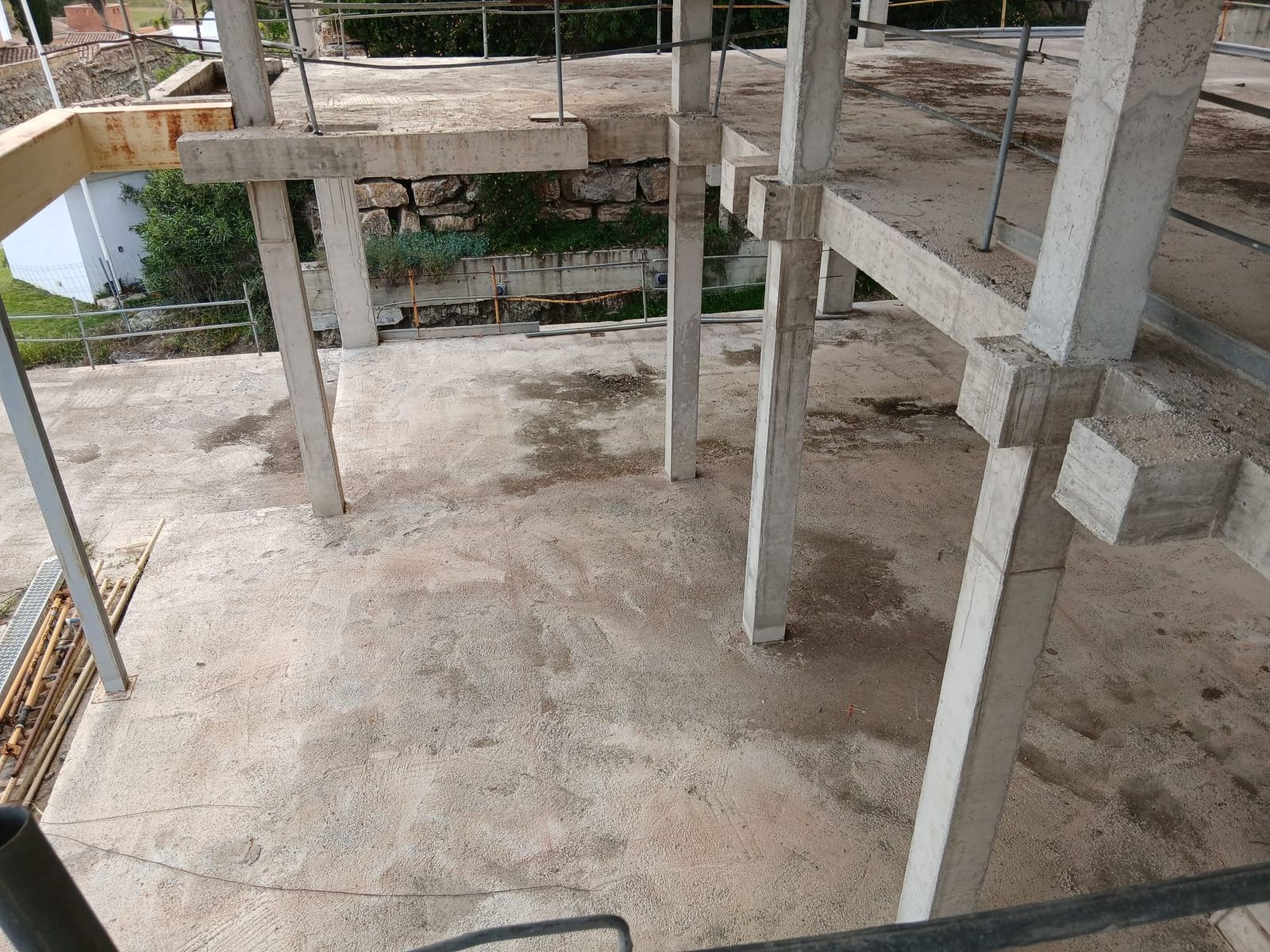 04ddecc0de39bec1d561e2a9d52d5ada - 5