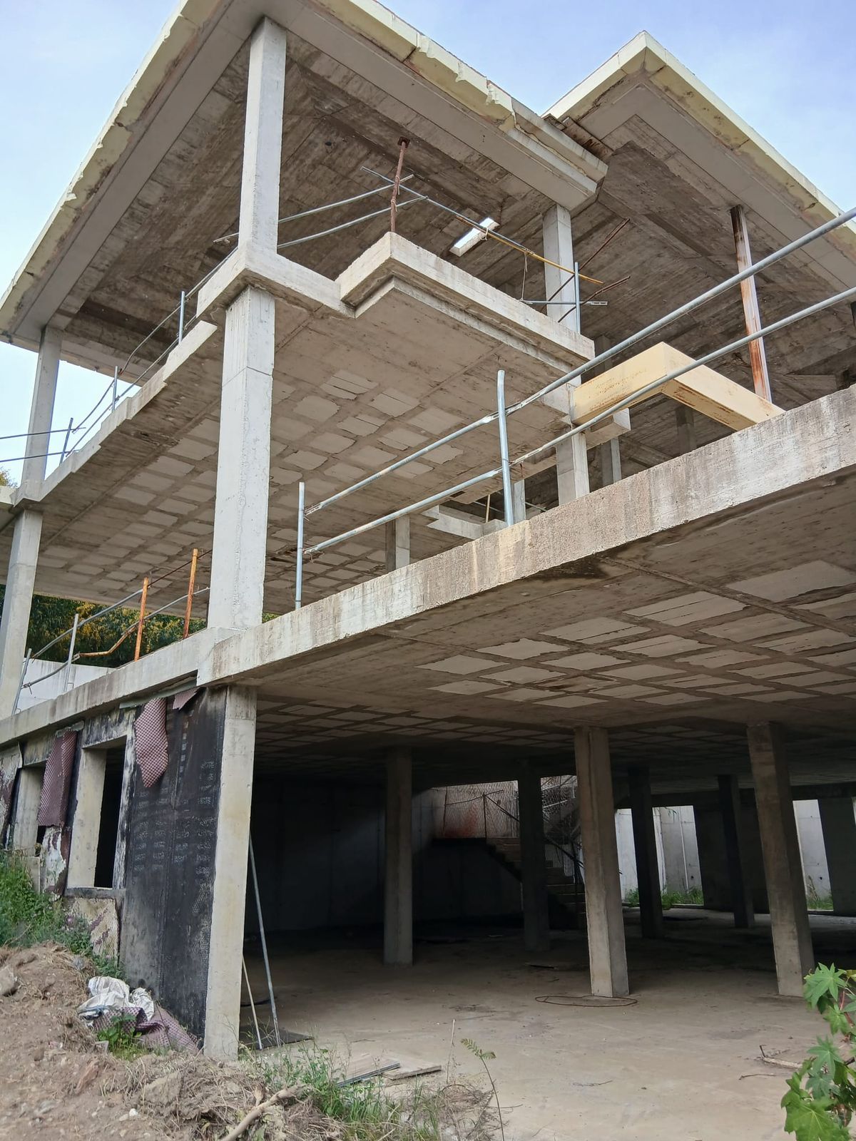 04ddecc0de39bec1d561e2a9d52d5ada - 7