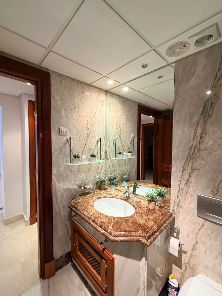 056298555b13787a1e1817ad89ddfdd4 - 15