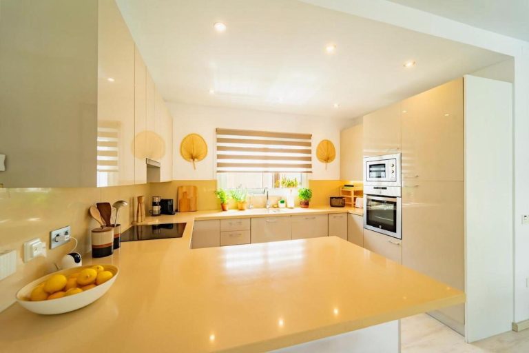 06f755626aaf9355876ffc5358b17d9f - 6