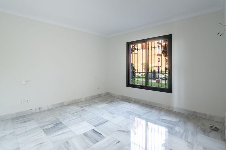 0727eb38407f7aee1b42793ad2d2f7a2 - 13