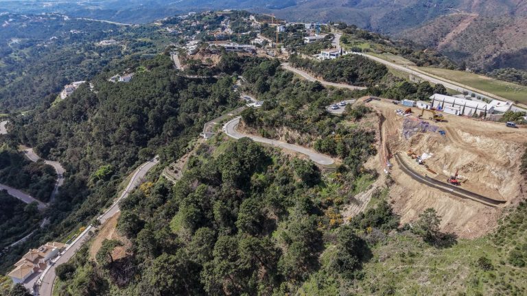 08d24f24acb7ff09f641c8bcebe30c83 - 3