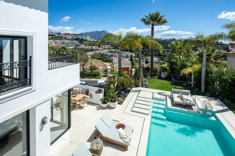 0a76e865a7ac69d34c861ceeb35b95f7 - 2