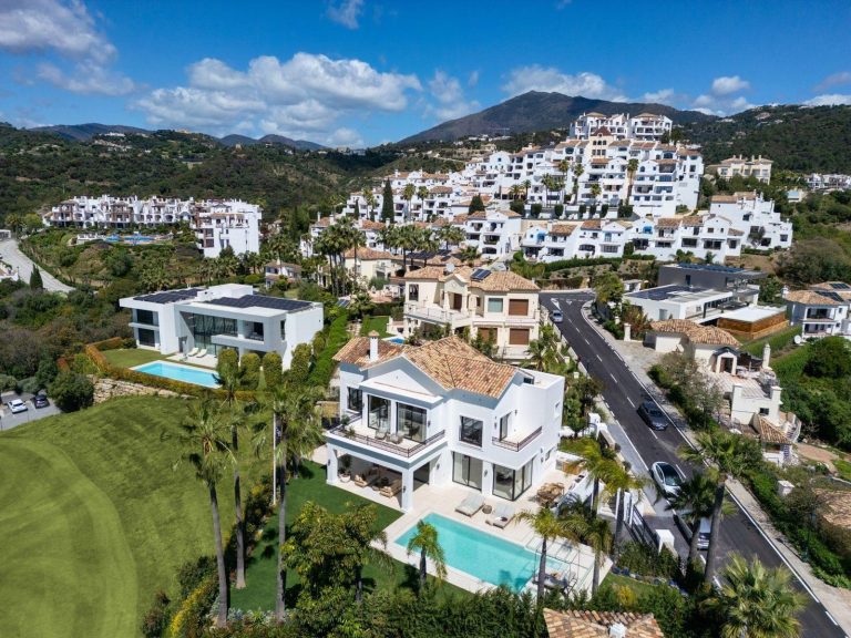 0a76e865a7ac69d34c861ceeb35b95f7 - 8