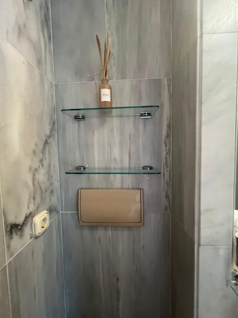 0a9d4d21d5d09be37b757cfbe3a43864 - 14