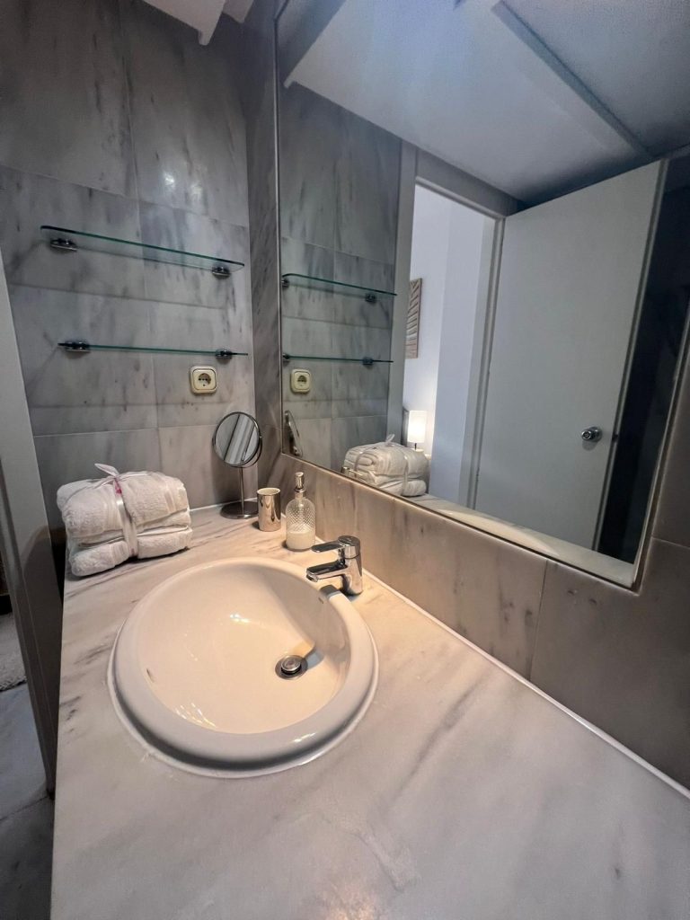 0a9d4d21d5d09be37b757cfbe3a43864 - 6