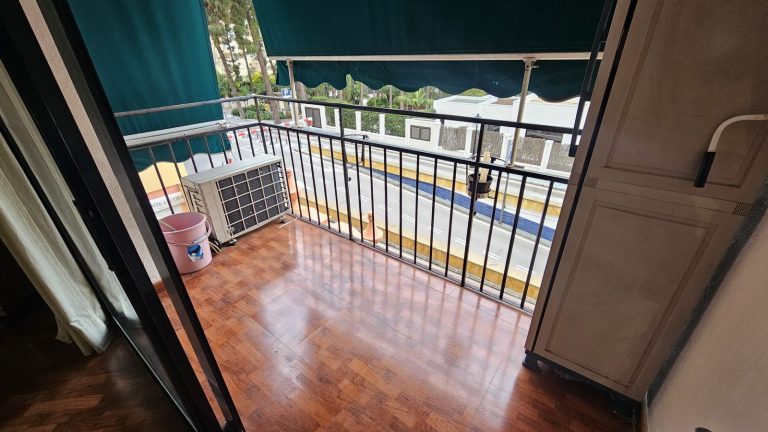 0ac81c2ceb721bbe03bb86ae879b3a79 - 4