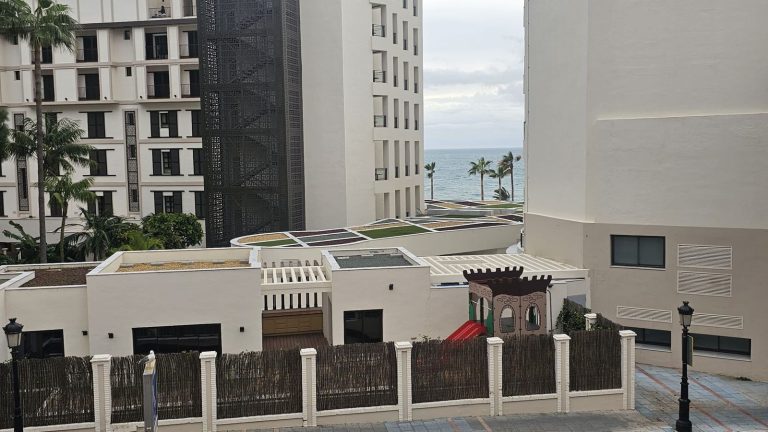 0ac81c2ceb721bbe03bb86ae879b3a79 - 5