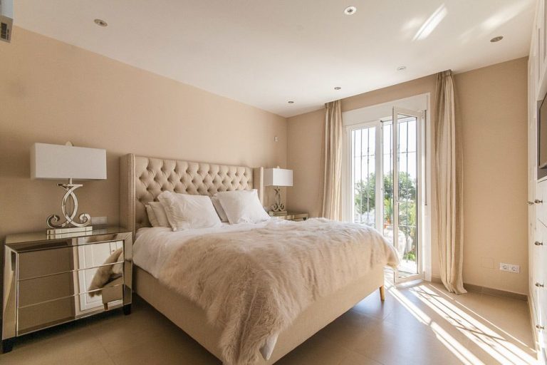 0d22e32c4885bb88c6653dd70fdac702 - 7