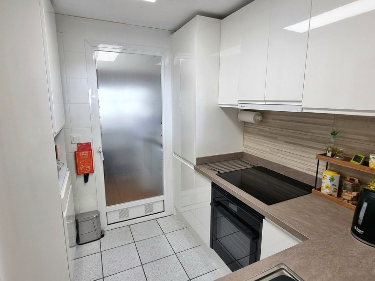 0df604c92865edfed3635f2b77633b5d - 13