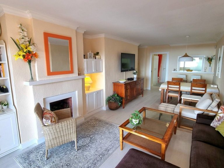 0df604c92865edfed3635f2b77633b5d - 9