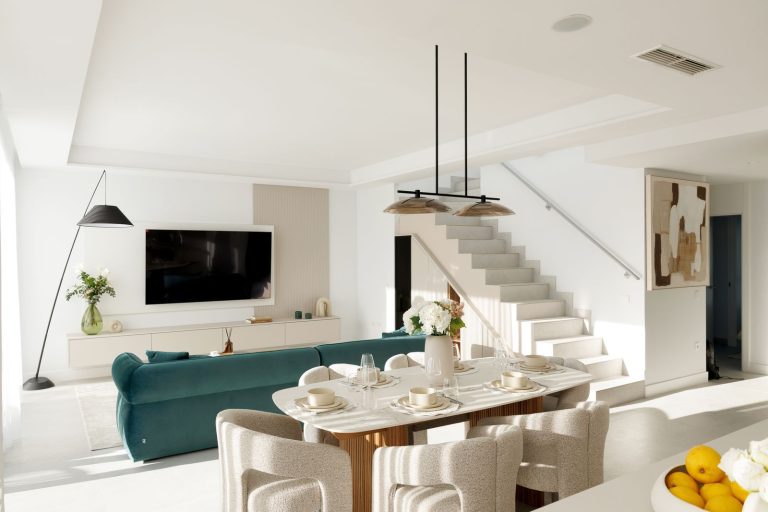 0e6299995cec8b89ada4aec32193e6a1 - 7