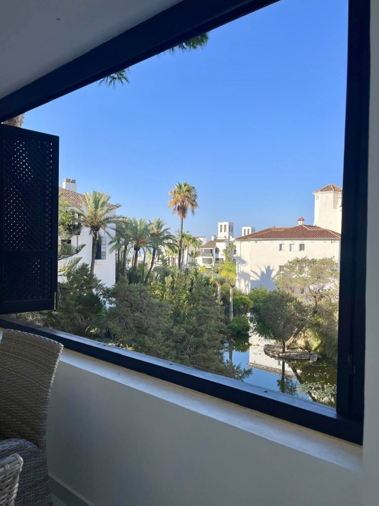 0f2e1b124b4456bb5872be987a858517 - 7