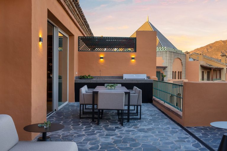 10678a5279d6e245cacfdf1fba2be360 - 12