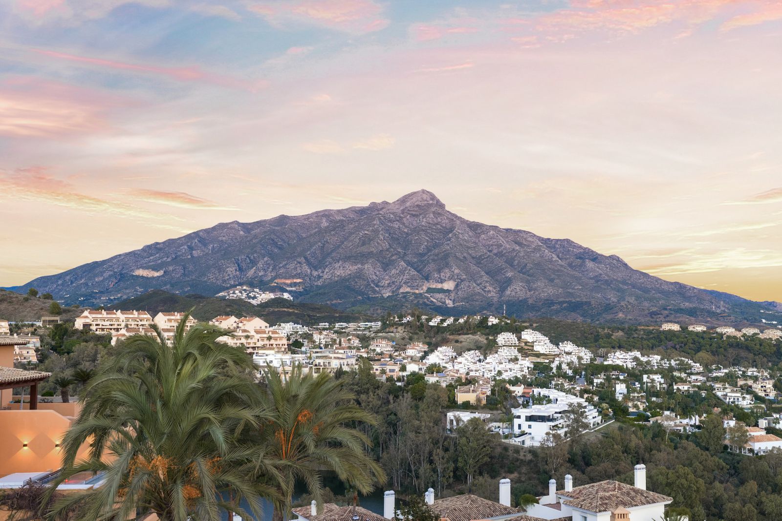 10678a5279d6e245cacfdf1fba2be360 - 9