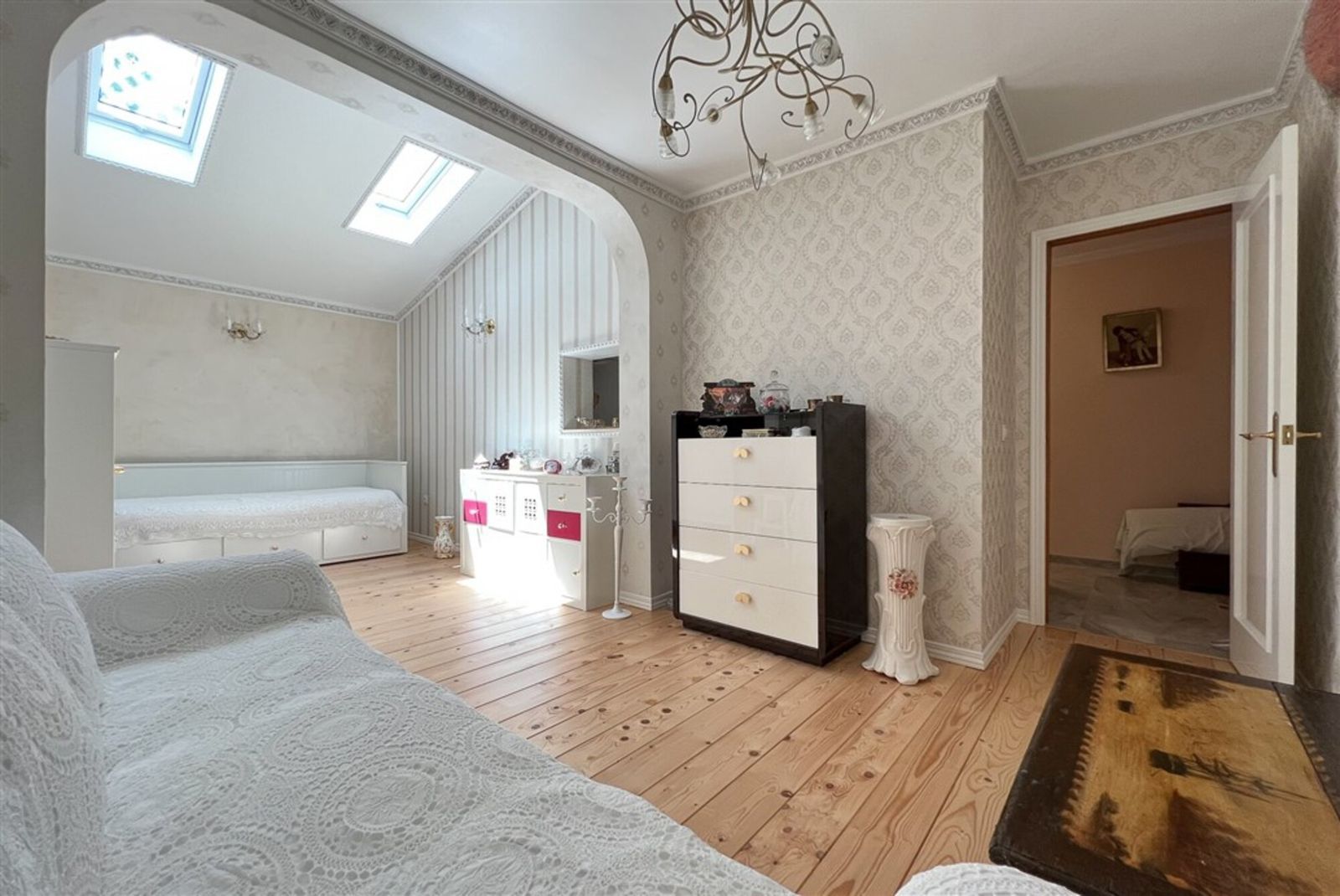 11b1d22f868c93b9904955837da965f9 - 13