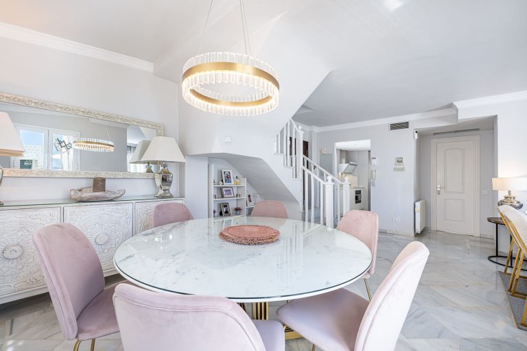 126704abdd1dee05a1b63cf4418f9e01 - 6