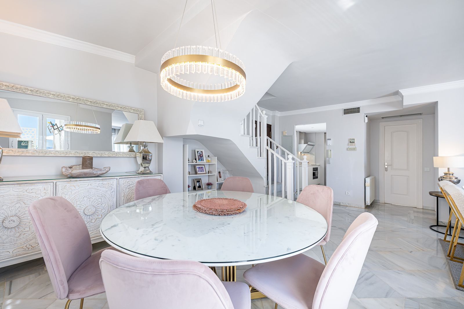 126704abdd1dee05a1b63cf4418f9e01 - 6