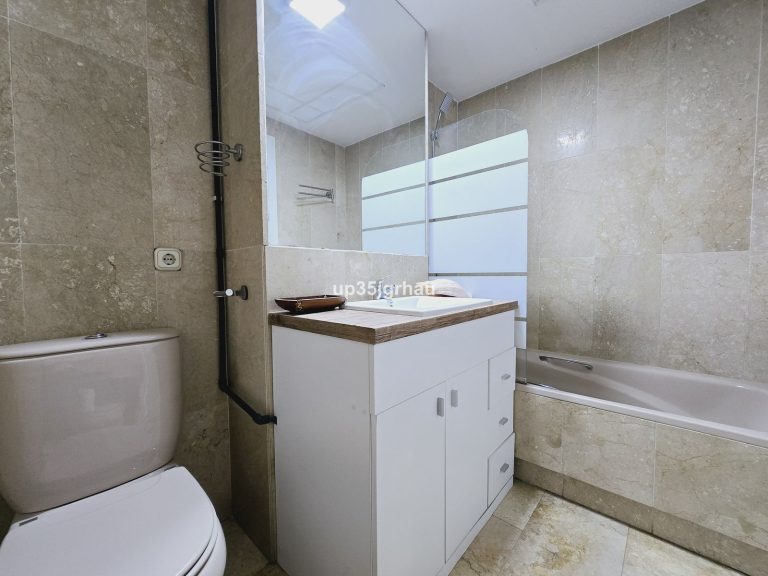 1592b1647c5b1b512d69f86adaf3d202 - 15