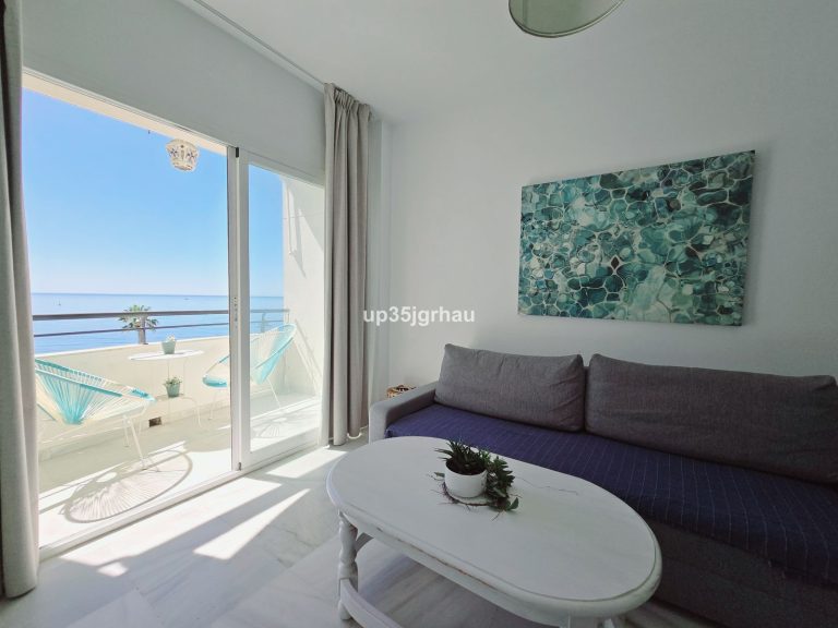 1592b1647c5b1b512d69f86adaf3d202 - 8