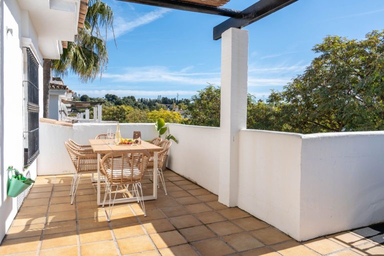 15a1df22ab168cb1075b0b8d770e4a69 - 4