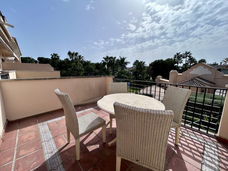 16199d11fb6d5daa83abc51b70f18231 - 3