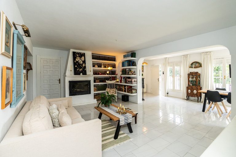 177b81eac3f072c4e4bee501326f9ac3 - 3