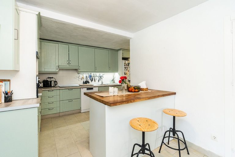 177b81eac3f072c4e4bee501326f9ac3 - 8