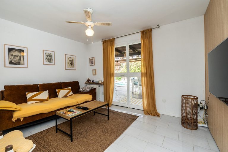 177b81eac3f072c4e4bee501326f9ac3 - 9