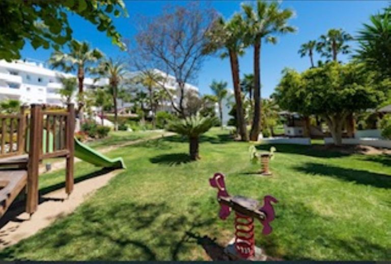 18339476219675cdc0148643578b4d46 - 1