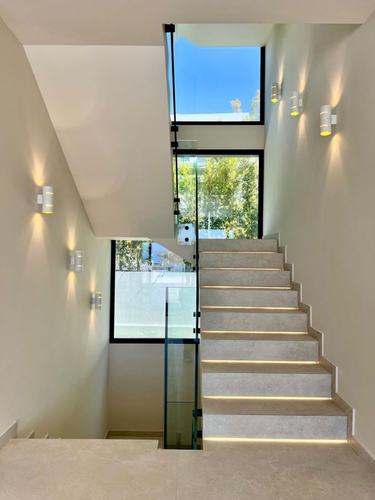 1ab045e7d94d24008f28d32267ed94a5 - 15