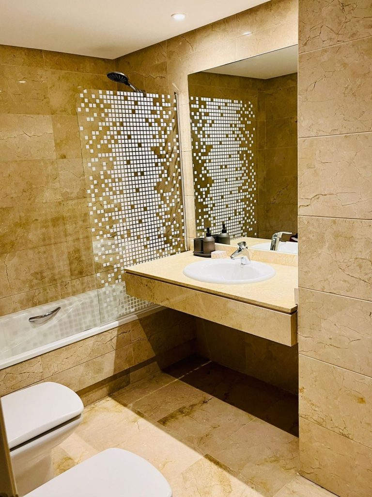 1d6eb7dcc293a61e6bea712bd226506e - 8