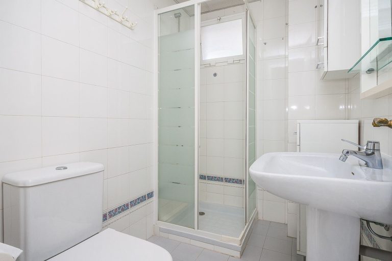 1d71df2a9070a0871849e5a1080bc7ed - 9