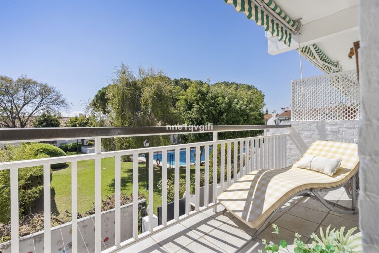 1f6c695a558a0a8fd4b7cdd28efdc909 - 14