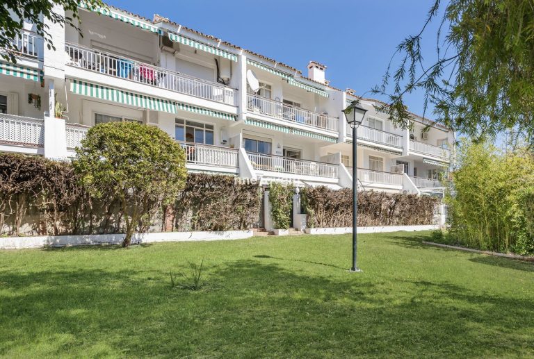 1f6c695a558a0a8fd4b7cdd28efdc909 - 8