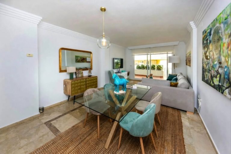 1f7939ffbf427f8daf6b3a2e6d8e5307 - 3