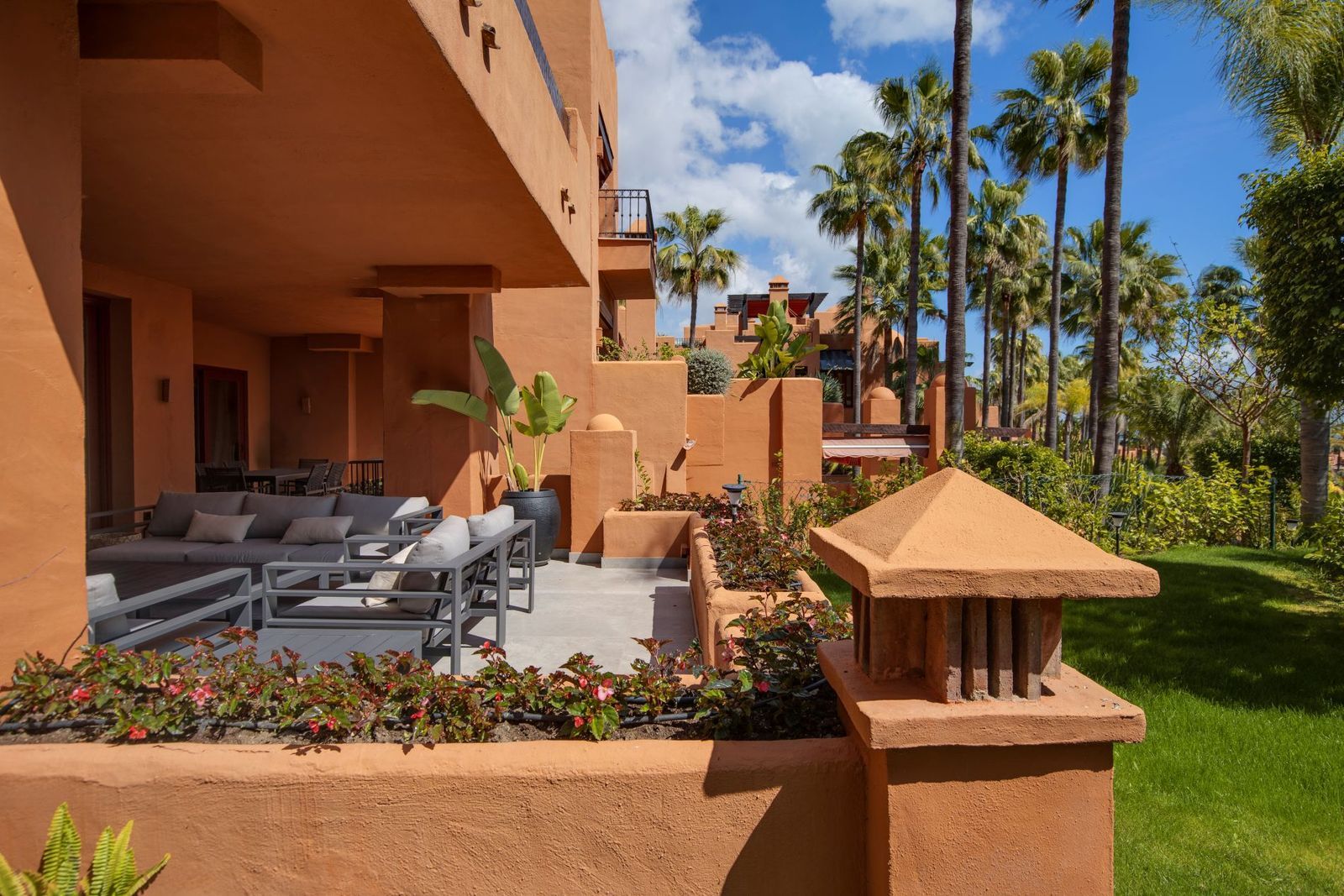 1fc36b56c4d17e7c92e9b5cc01e434b1 - 11