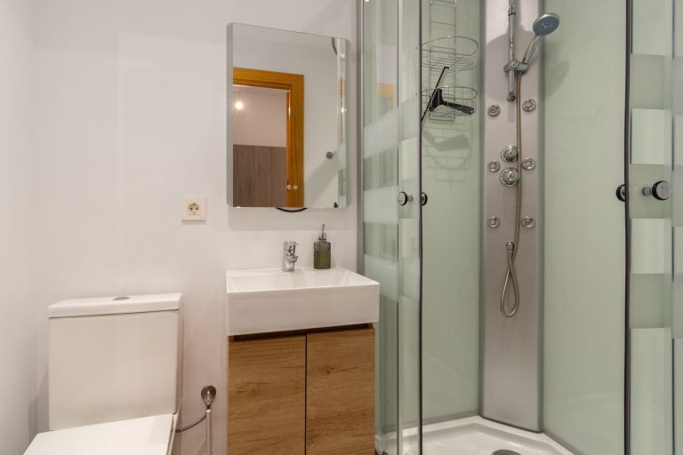 1fec4a75d907a434eb00dd92bc93031e - 5