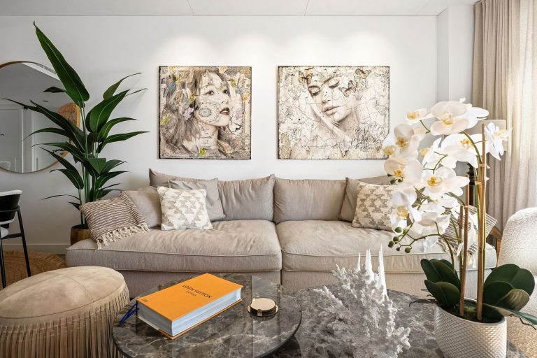 21d6c79a37254a427090b3010b664f85 - 6