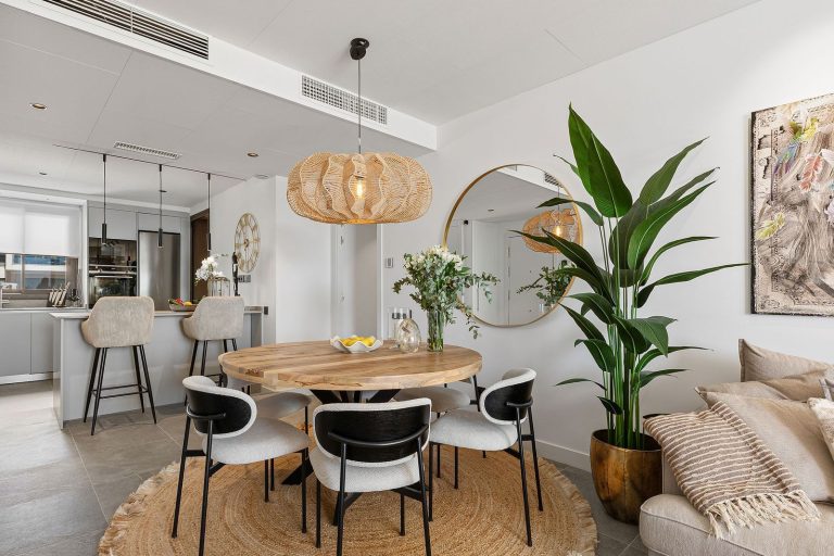 21d6c79a37254a427090b3010b664f85 - 7