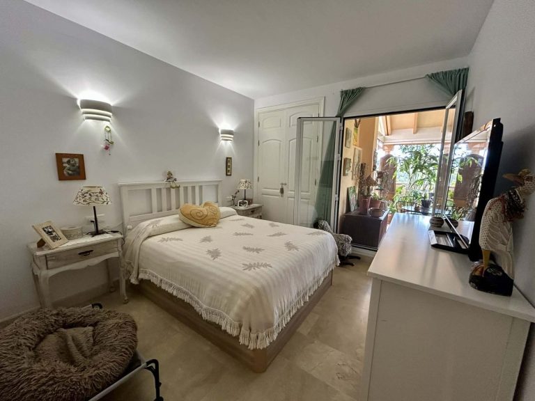 221591fd9e71c22f1d63b2f85d070e3e - 5