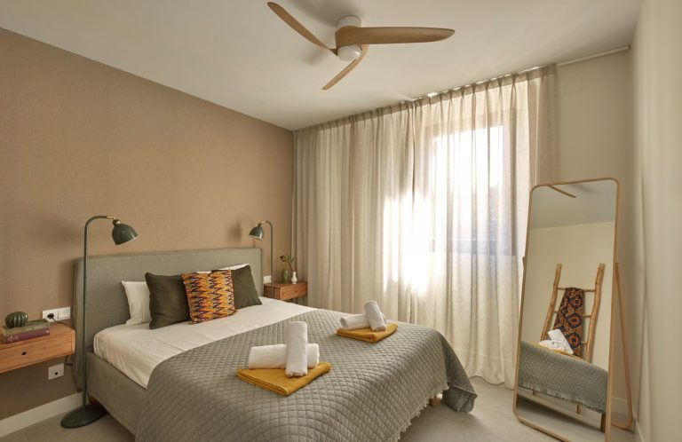 227b42ec75d7b14a04a024a364c29f4d - 11