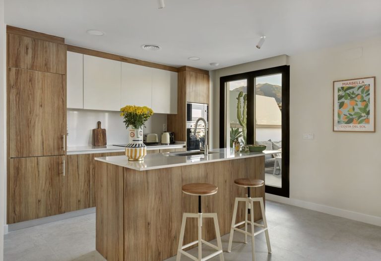 227b42ec75d7b14a04a024a364c29f4d - 5