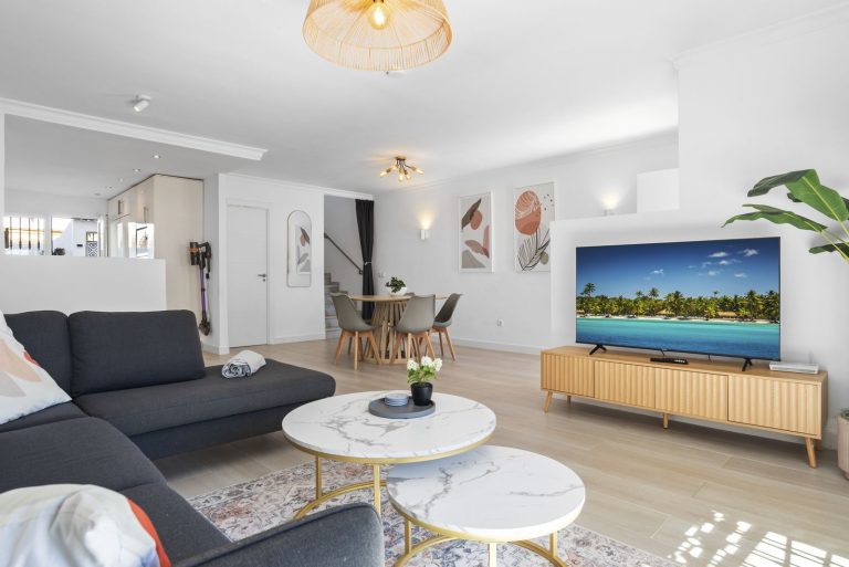 2285f22d434d8f766c6c8eb1260fdd9c - 8