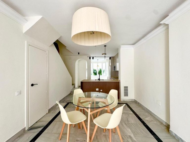 22c04d7871185cf5b3686e5e575b4b60 - 5