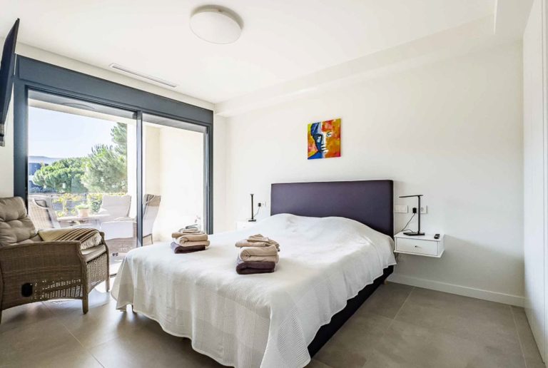 22d72f63d84eb6ec4a2eae8b241fc1f7 - 16